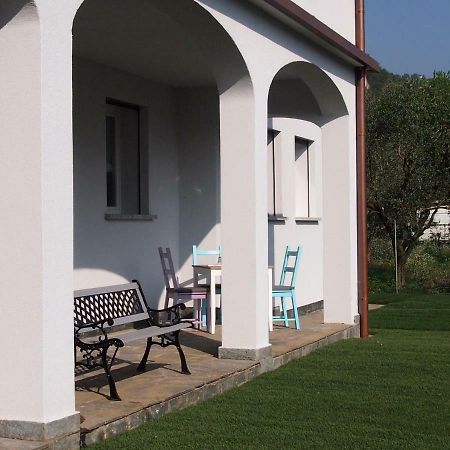 B&B Le Farfalle Onno Esterno foto