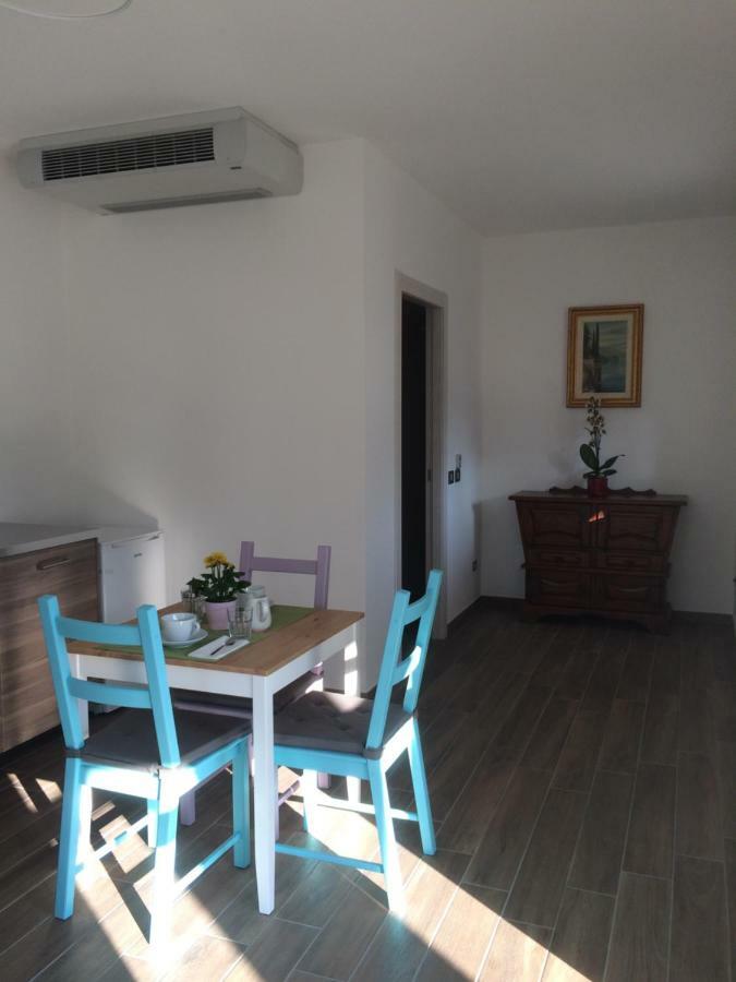 B&B Le Farfalle Onno Esterno foto